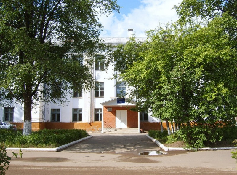 Средняя общеобразовательная школа № 2 - фото